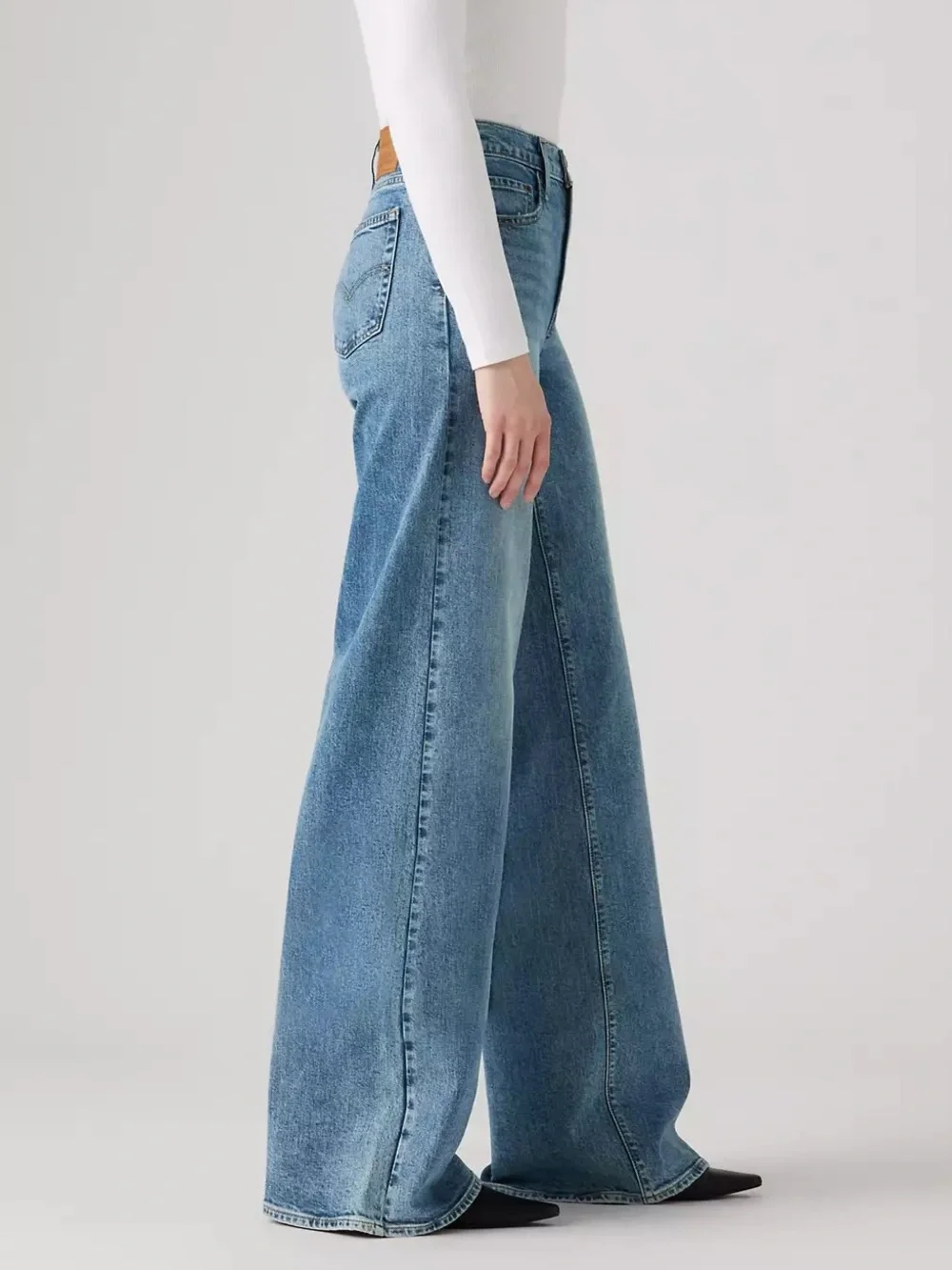 Levi’s 728 High Rise Wide Leg Jeans
